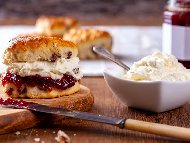 Рецепта Сладки питки / хлебчета без глутен (scones)